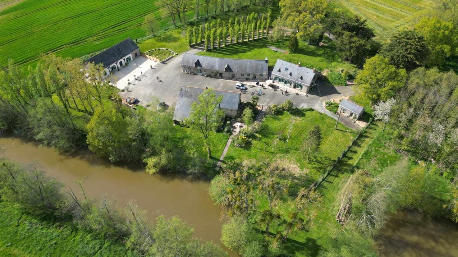 Le Gite De L'Ecurie Forges-la-Foret Extérieur photo